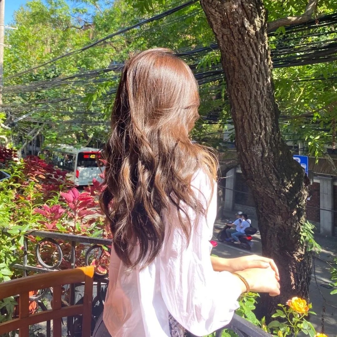 穿着旗袍的女孩